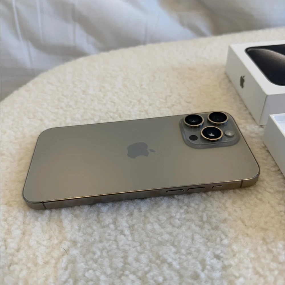 iPhone 15 pro max